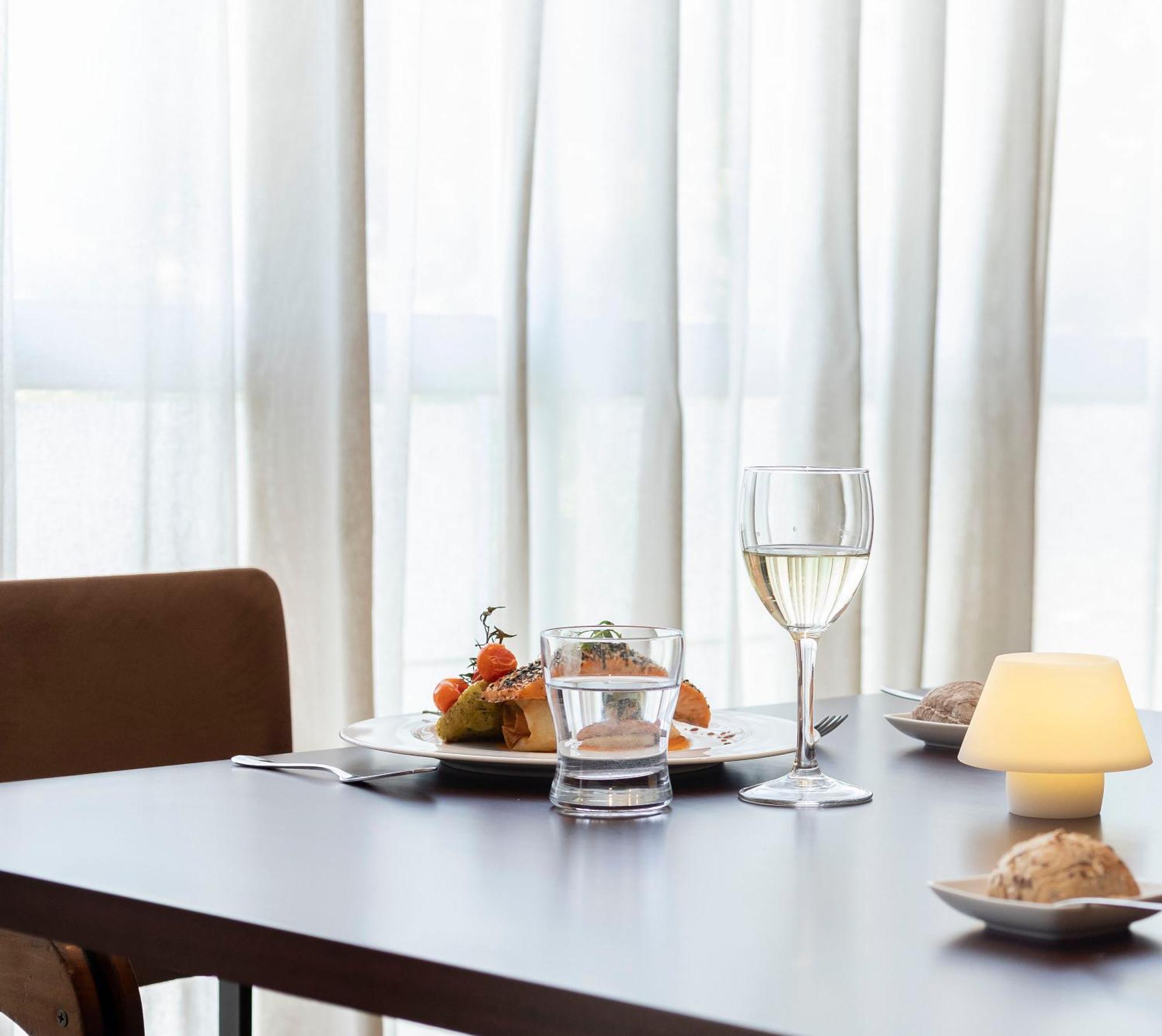 Hotel De Guimaraes Business & Spa Zewnętrze zdjęcie